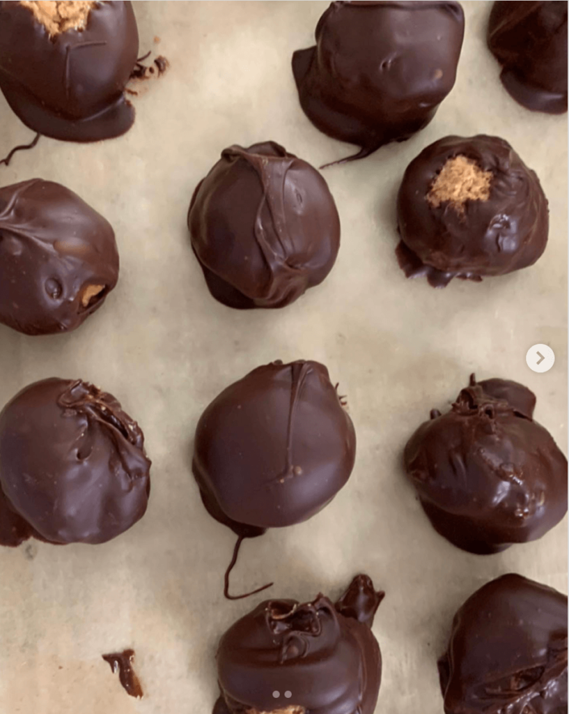 chocolate peanut Butter Bars